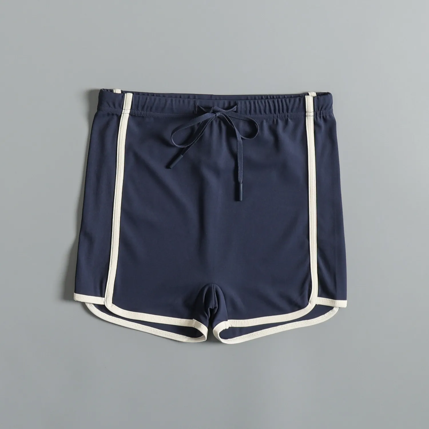 Sports shorts for women in summer slim fit running training fitness quick-drying pants fashionable Pilates yoga three-point