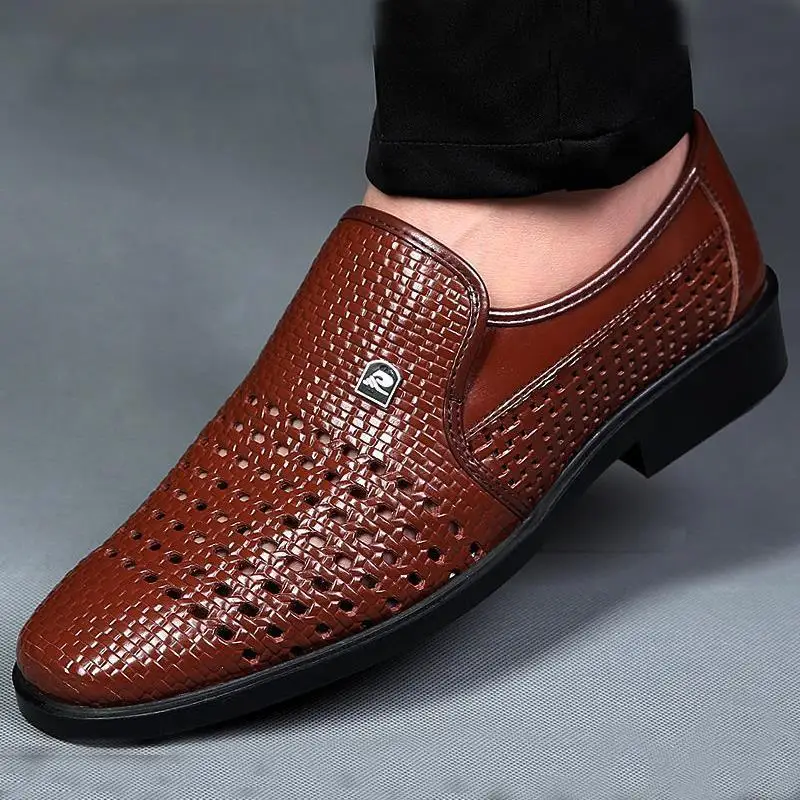 

Spring New Soft-Soled Men's Sandals Leather Shoes Men's Business Hollowed-Out Dress Middle-Aged And Elderly Dad Shoes Men 38-44