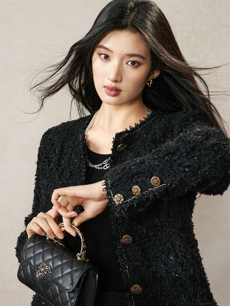 

Kiki Heavyweight Wool Sequin Retro Metal Buckle Short Quilted Jacket Women's Spring Fashion Outerwear round Neck Commute Style