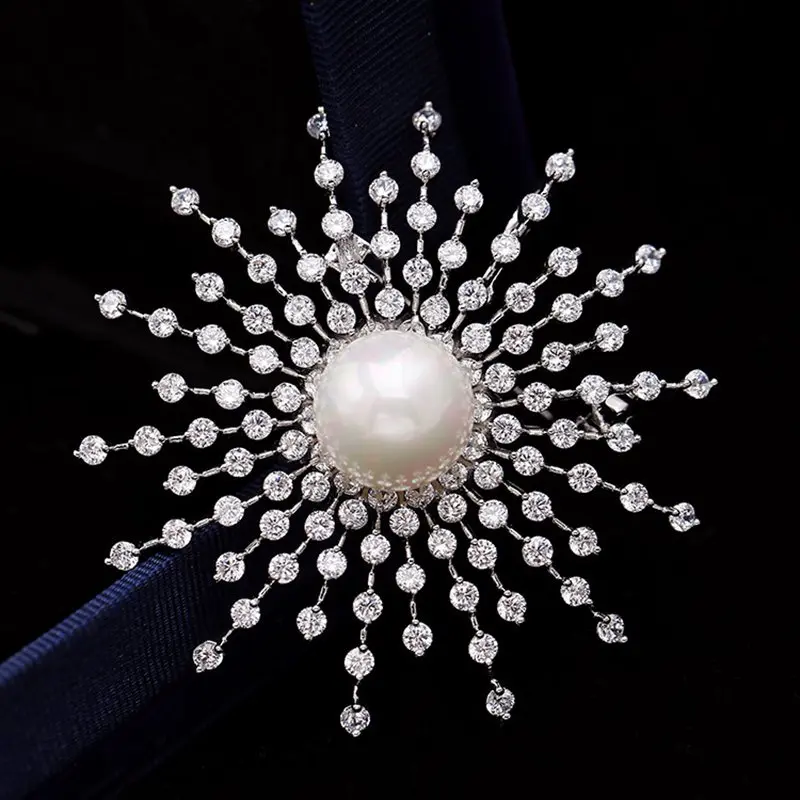 Light Luxury Brooch For Women With Starry Snowflakes, Zircon Pearls, Brooch Coats, Sweaters, Pins, And Accessories