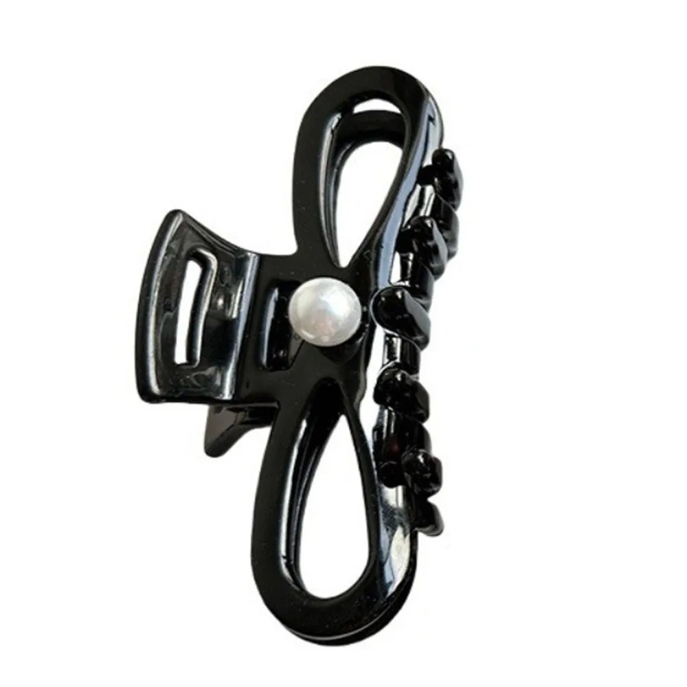 

Durable French Design Women Hair Claws Pearl Hair Ornament Ponytail Hair Clips Leopard Retro Lady Shark Clip Women Headdress