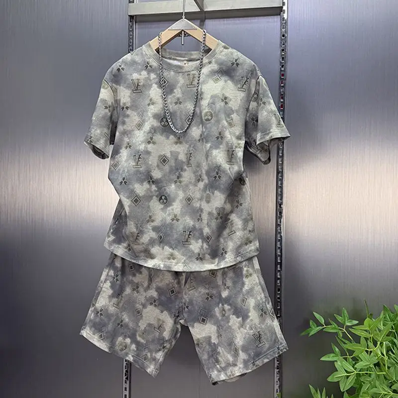 Short-sleeved men's fashion suit trend gradual change smudge T-shirt casual versatile shorts