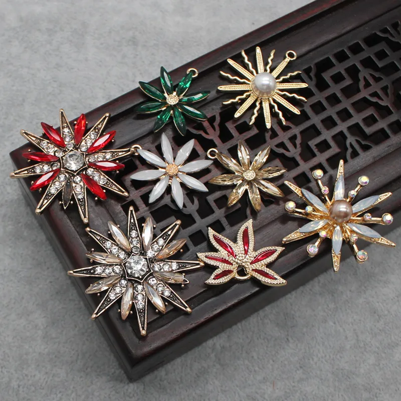 Scepter Metal Filigree Decoration Flowers Charms Pendants  Chinese Wedding Fan Gold Plated Sunflower Alloy Accessories