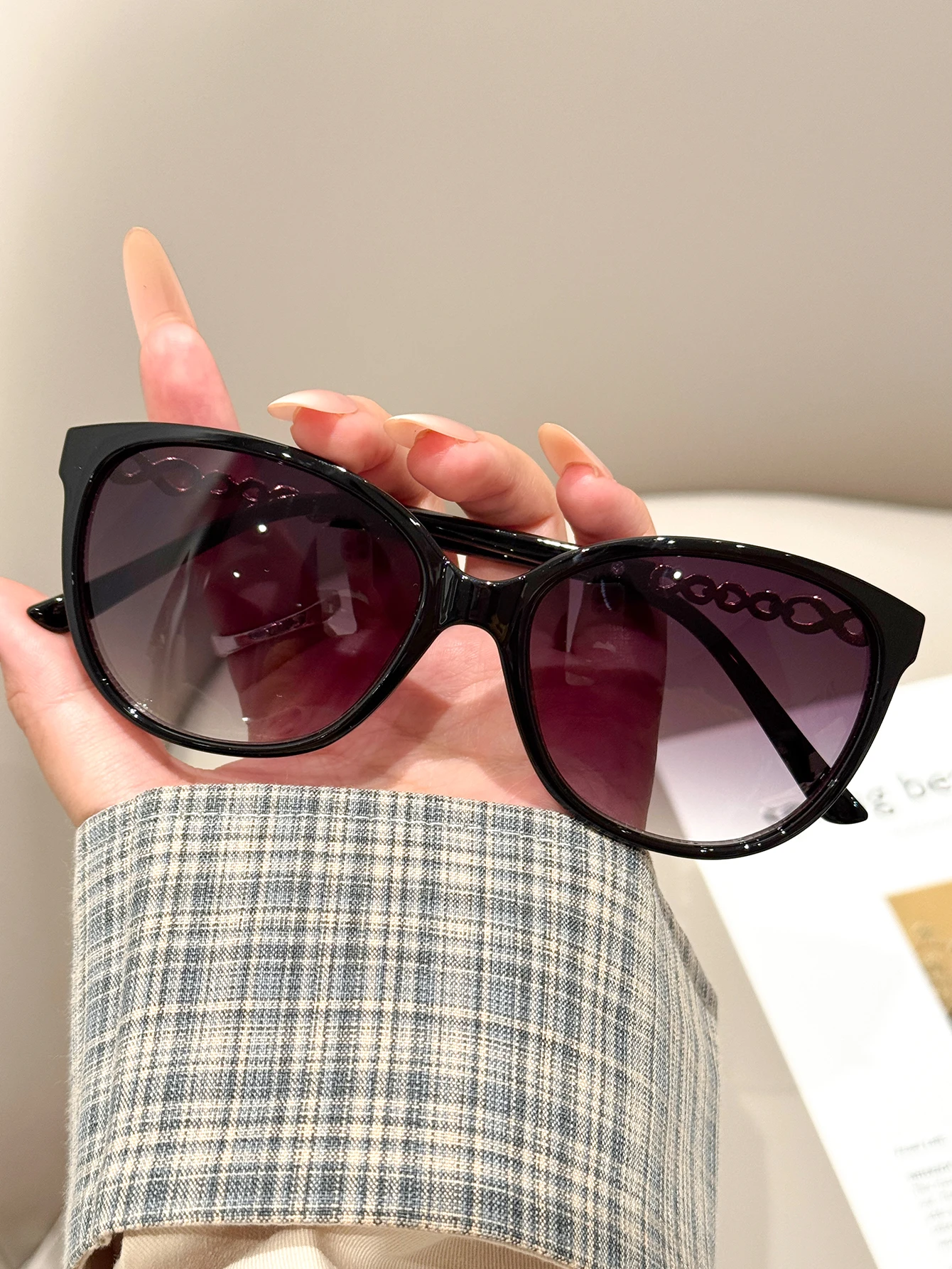 1 Stück modische Cat-Eye-Sonnenbrille für Damen, Designermarke, Vintage-Sonnenbrille für Damen, Retro-Sonnenbrille für Reisen