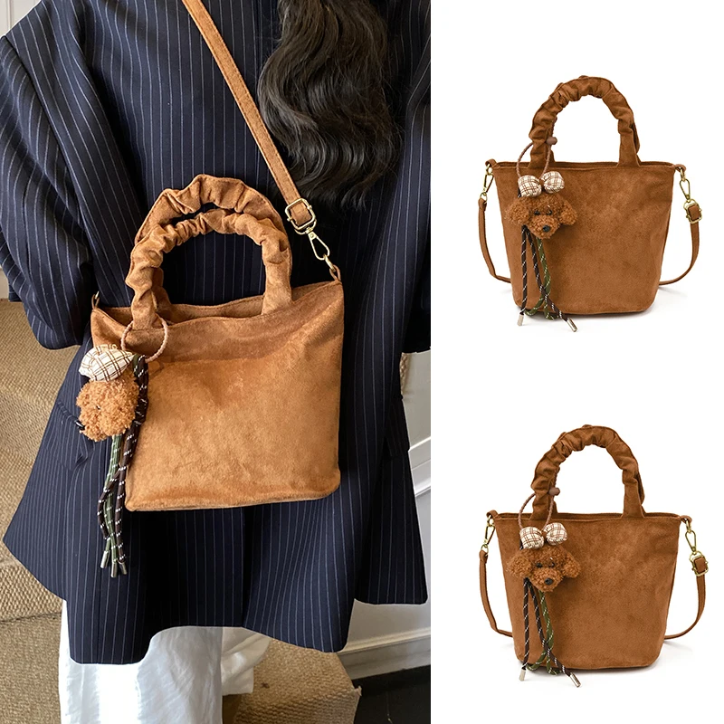 حقيبة نسائية من جلد الغزال 2025 خريف شتاء جديد مربع ليوبارد زر مغناطيسي حقائب يد عتيقة حقيبة هاتف بنية ناعمة على الموضة #1