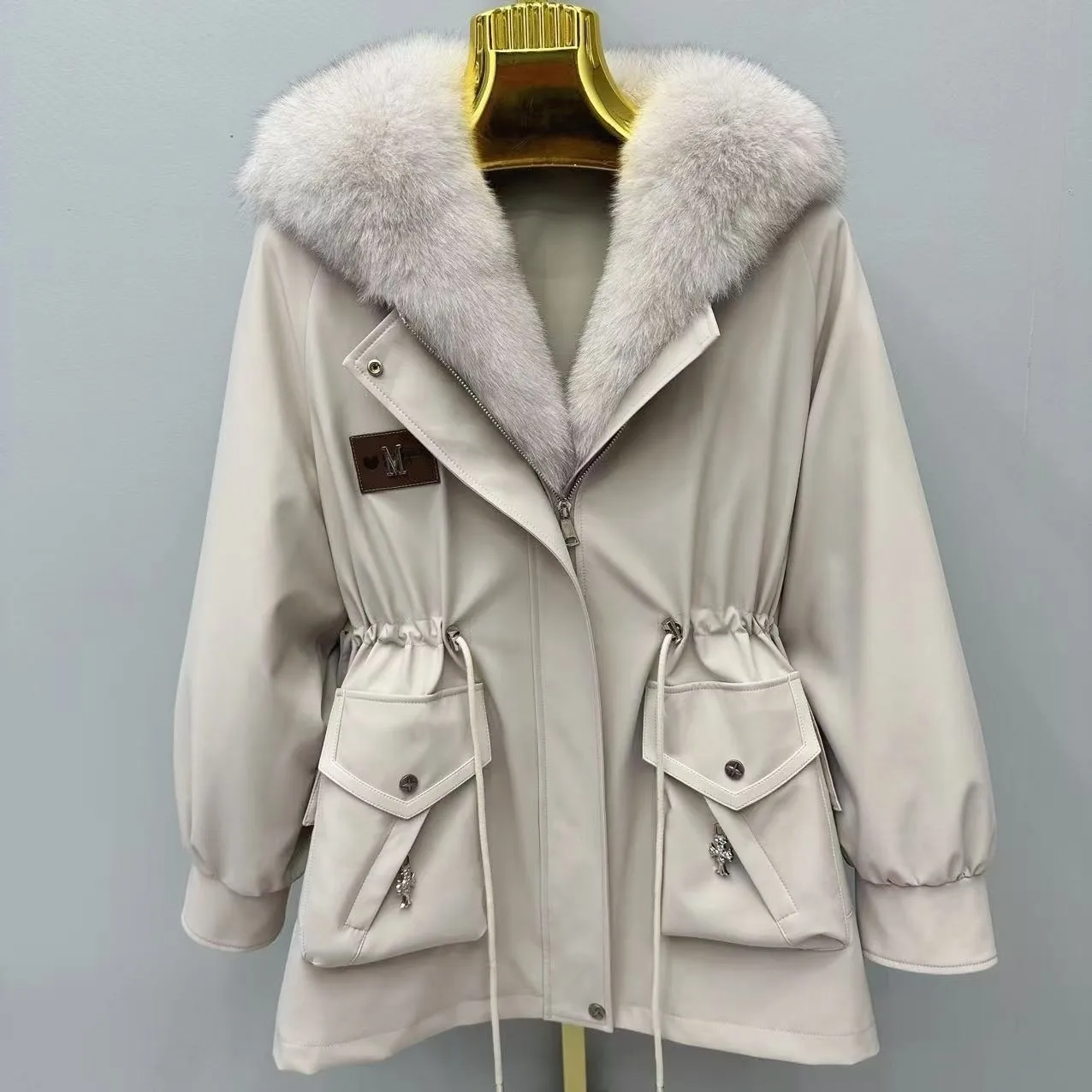Parkas femeninas de moda nuevo abrigo cálido medio largo de invierno forro de pelo de conejo Rex desmontable cuello de piel de zorro Real abrigos de piel para mujer