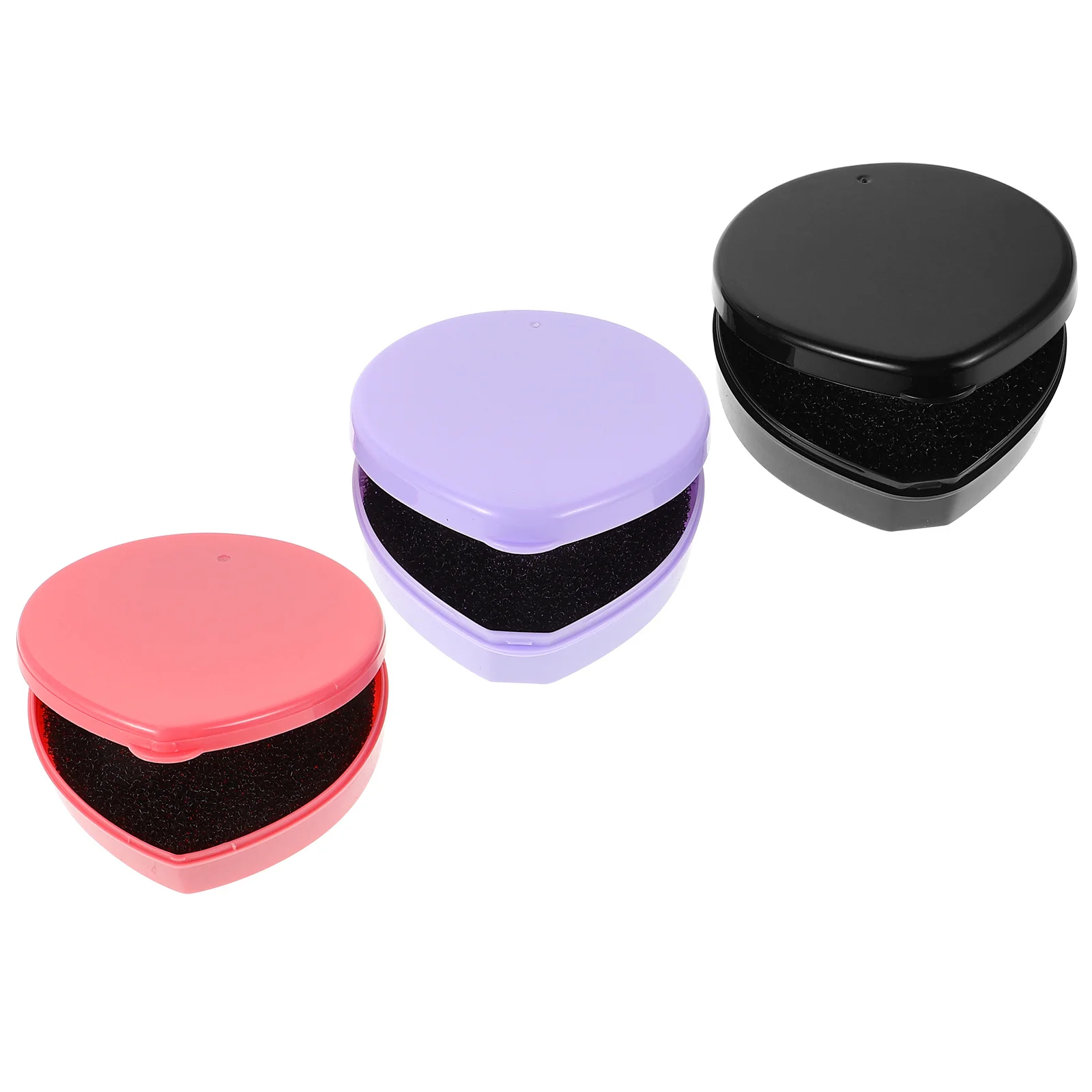 3Pcs Brush Cleaner Case with Sponge Heart Shaped Makeup Brush Cleaning Box for Fast Residue Powder Removal and Portable