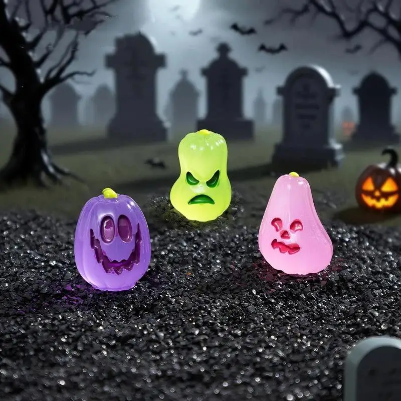 40Pcs Glow In The Dark Halloween Mini Pumpkin Ghost Resin Figures for Carnival Party Decor Supplies