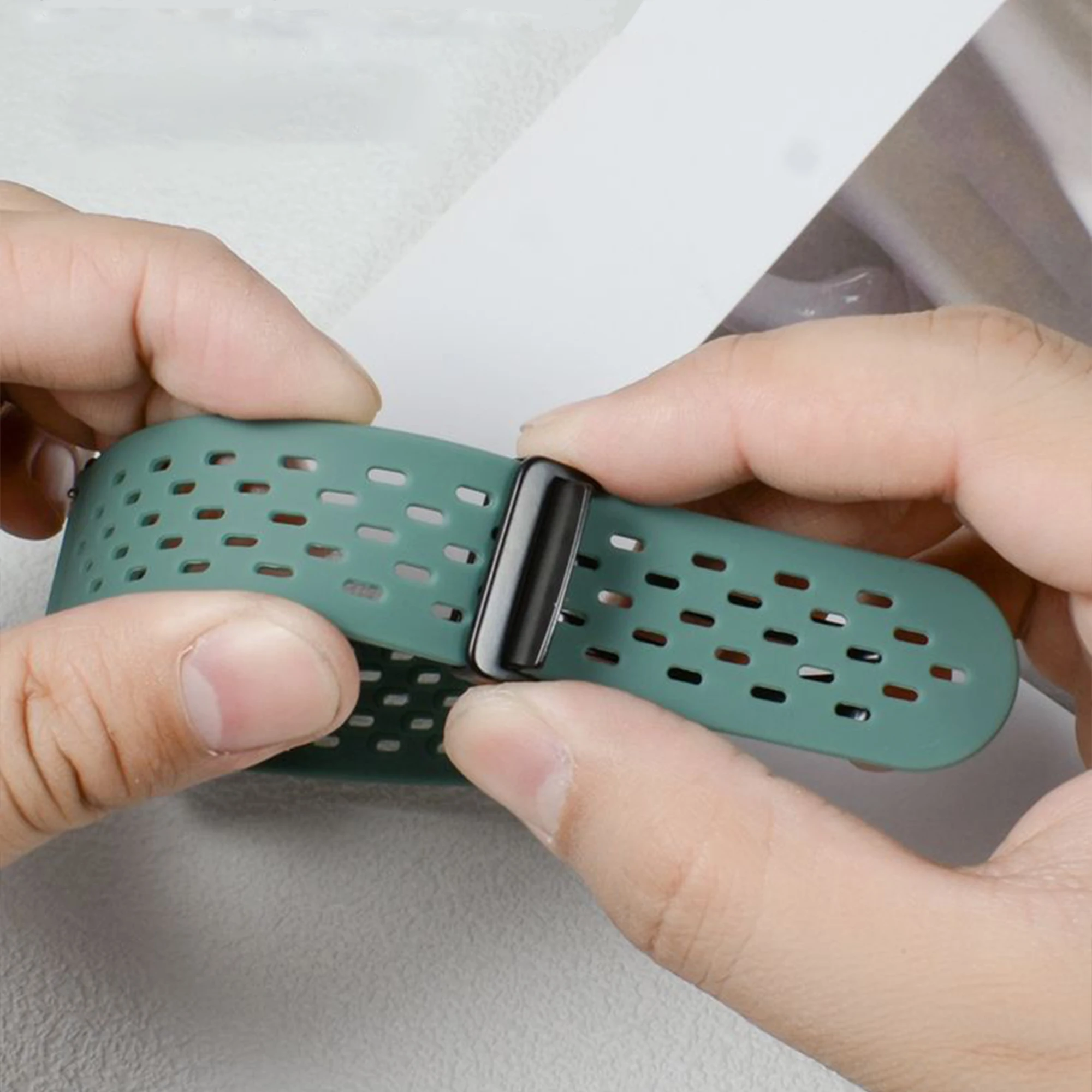 Magnetische siliconen band voo - Women'S Accessories Nike recensie en prijs