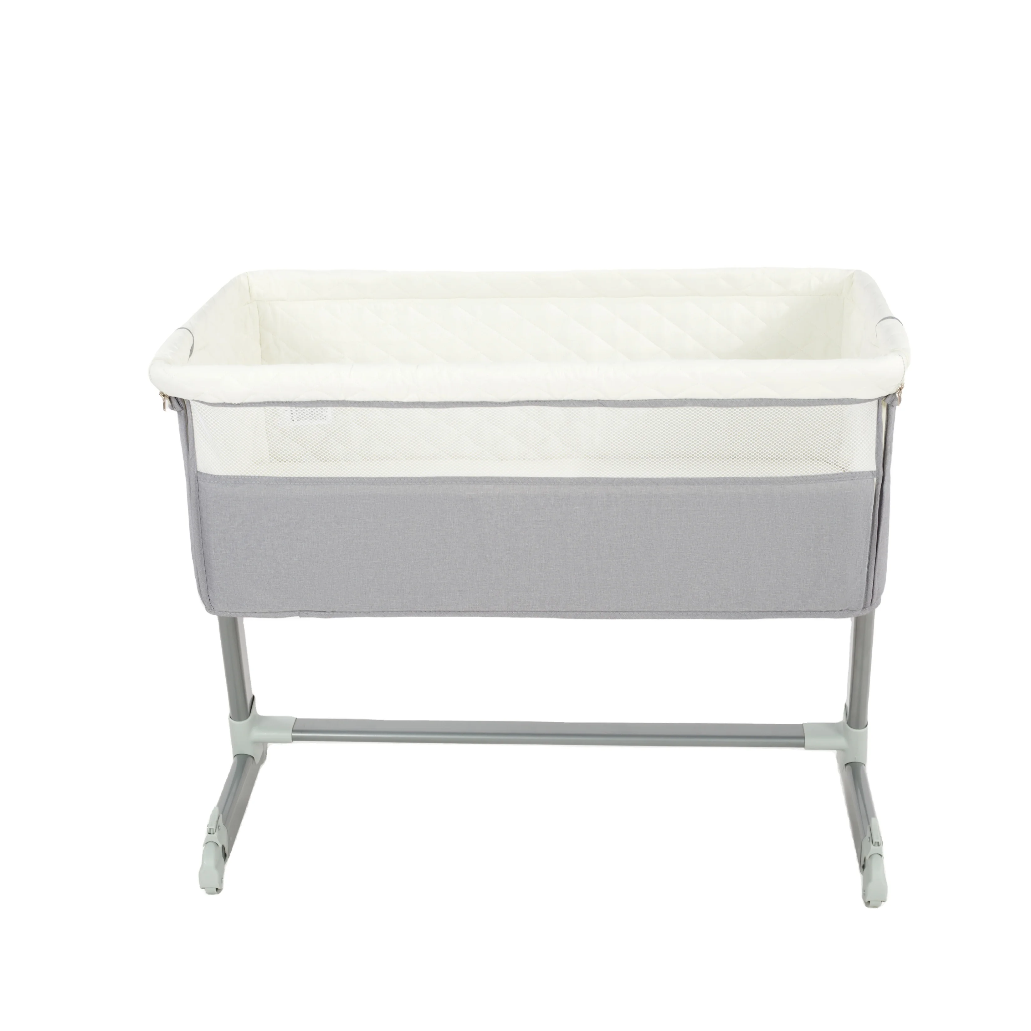 

Wholesale Best Price Comfortable Fabric Bedside Crib for Newborns