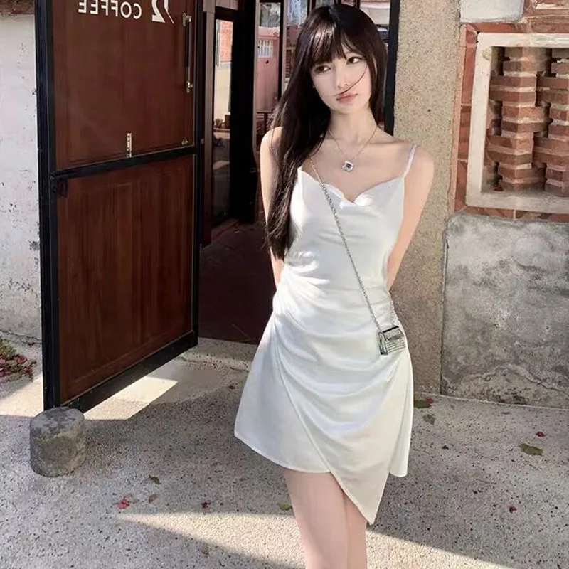 بوهيميا المرأة الحلو فستان ستان لون الحلوى غير المتكافئة فستان حفلة صغيرة أنيقة مثير الحرير الاصطناعي فساتين الشاطئ vestidos