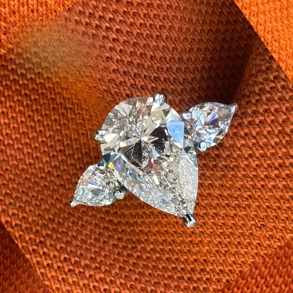 

1/2/3/6 Carat Pear Cut Moissanite Diamond Engagement Rings for Women 925 Sterling Silver 3-stone Waterdrop Shape Wedding Ring