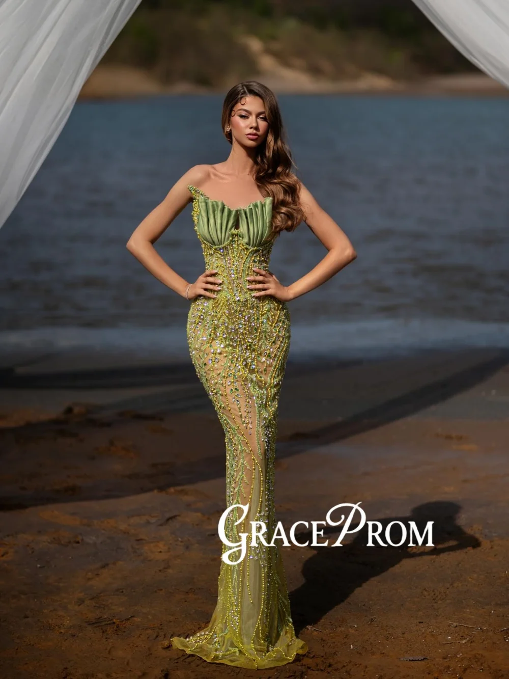 

Dazzling Heavy Beaded Long Evening Dress Strapless Exquisite Sheath Wedding Party Gown New Customized Stylish Red Carpet Gowns