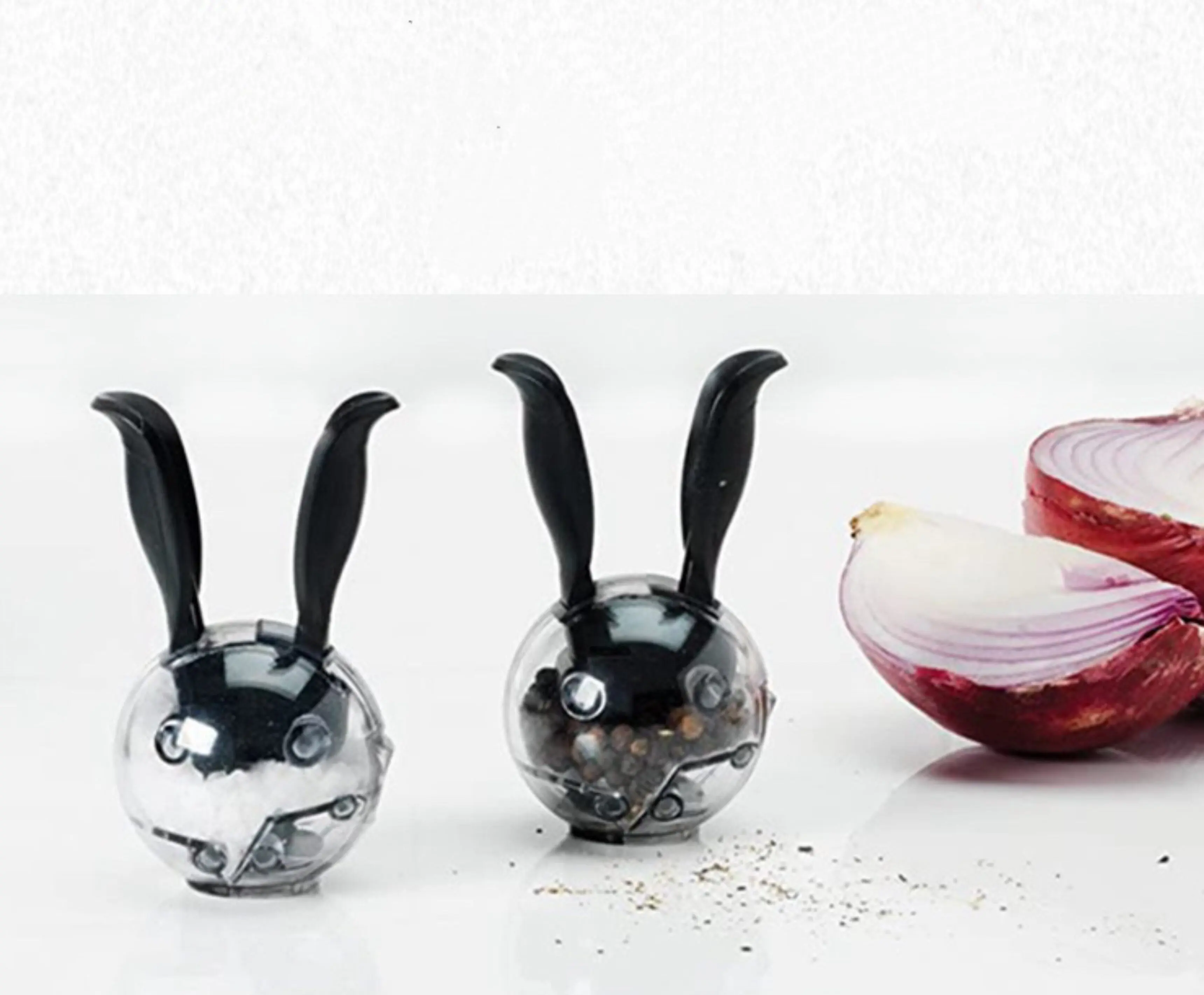 Cute Fun Rabbit Manual Black Pepper Grinder Universal Cruet Salt Grinder