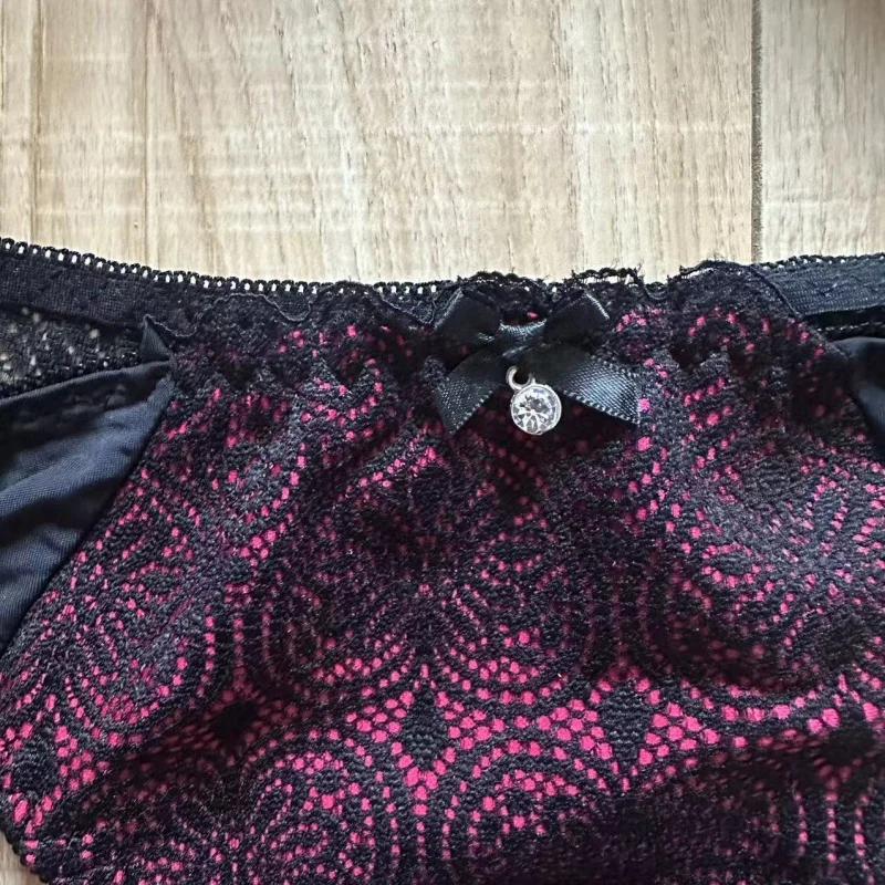 Wholesale Sexy Lace Ladies Panties Panties Set Ladies Panties G-String Set Bra Panties G-String  Bra Set