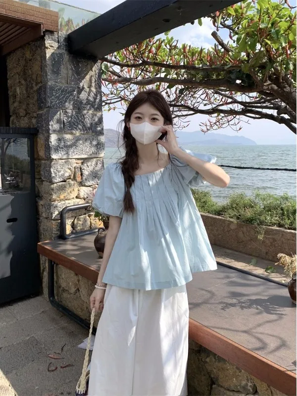 

Spring 2026 New Women's Casual Loose Short Sleeve Shirt Folded Square Collar Fashionable Top Gentle Age Reduction Commute Style