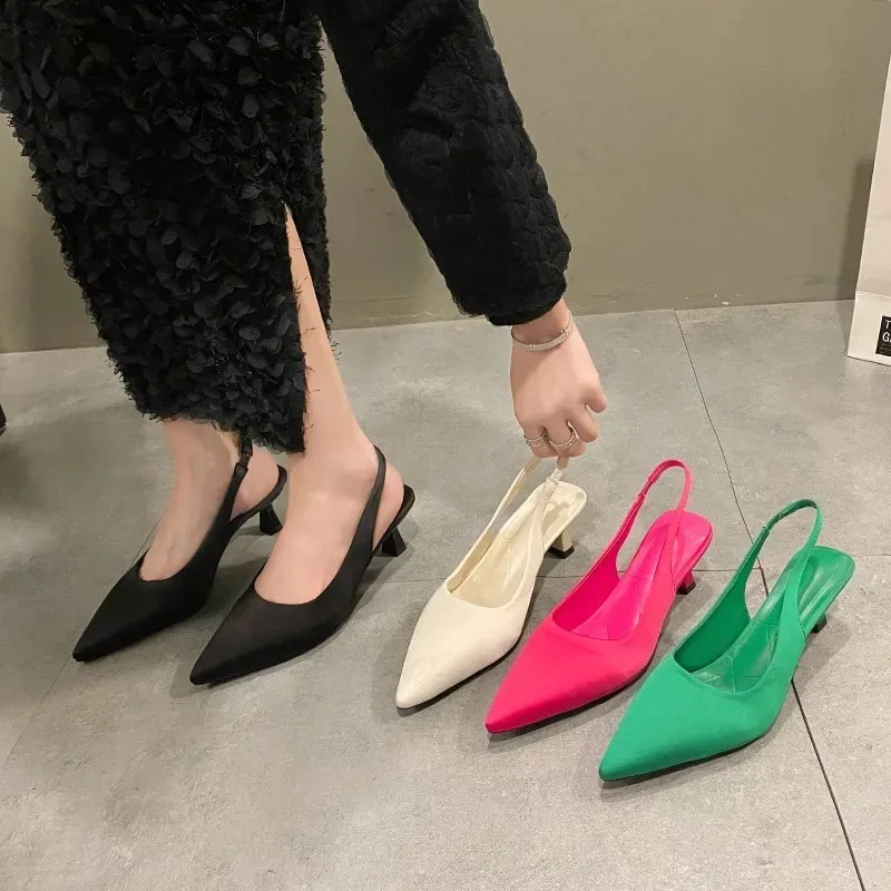 Pointed Toe Sandals for Women2024 New Hot Sale Summer Thin Heels Ladies Shoes Solid Med Heel Rubber Buckle Pu Women\'s Sandals