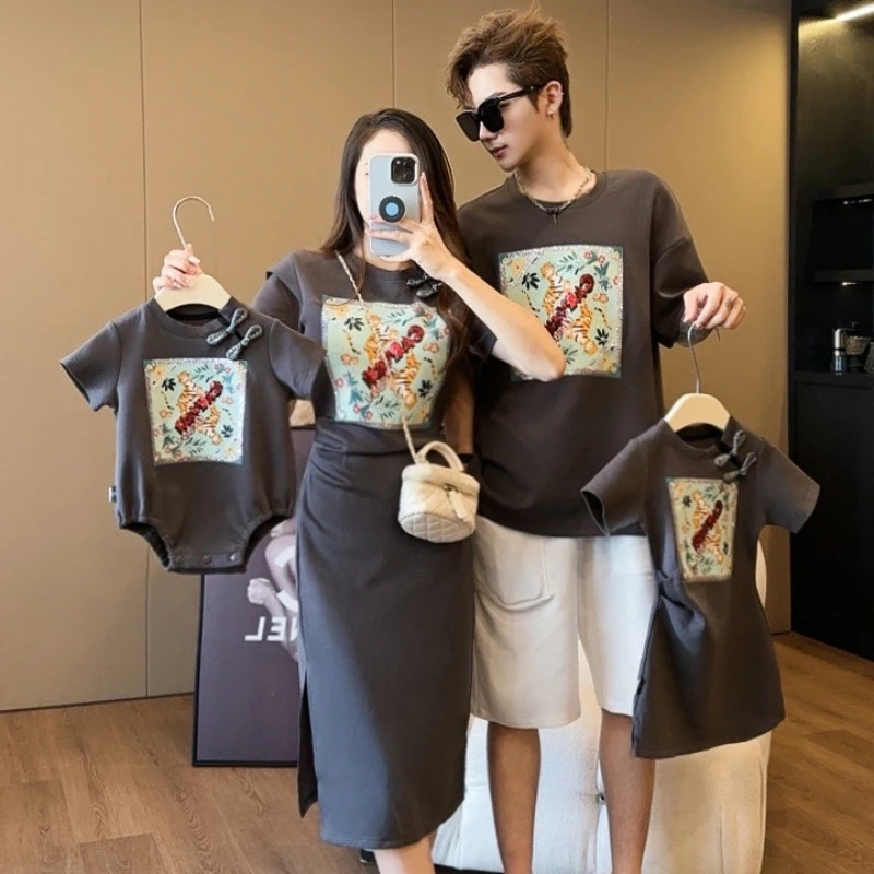 Summer Family T-shirt Mom and Daughter Dresses Father Son Tee Shirt Mother and Children Matching Clothes Newborn Bodysuit Romper