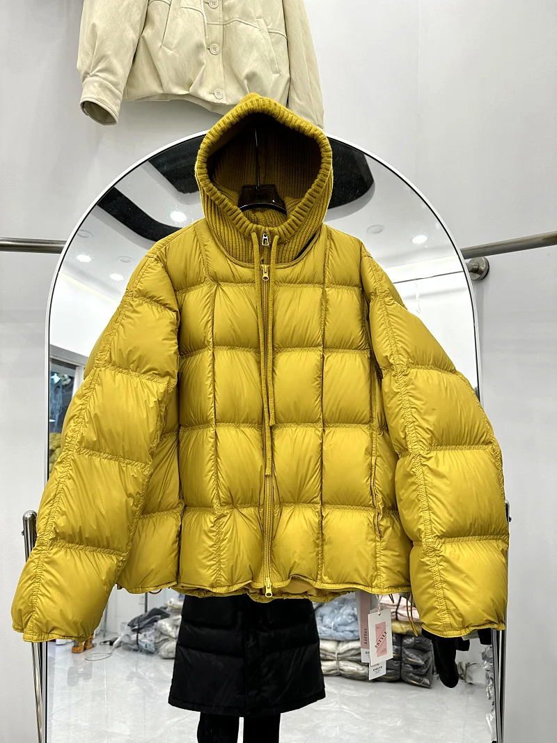 

Korean Sle Thiened Knitted Du down Jaet ort Coat with Hat Women's Loose Fit Warm Long Sve Zipper Closure Coat