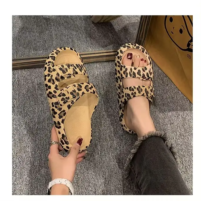 Women\'s EVA Slide Leopard Print Sandals Beach Slippers Female Summer Shoes Wear Beach Slippers Wholesale New Platform Sandals