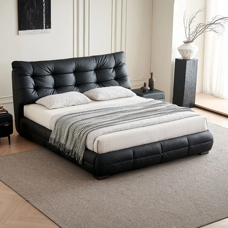

Italian minimalist floor hemming cloud bed black minimalist premium master bedroom queen bed down backrest double leather bed