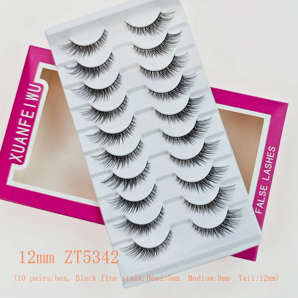 Diagonal Natural Fox-Style Eyelashes Short in the Front and Long in the Back, Cat-Eye Light Makeup, One-Piece Eyelashes