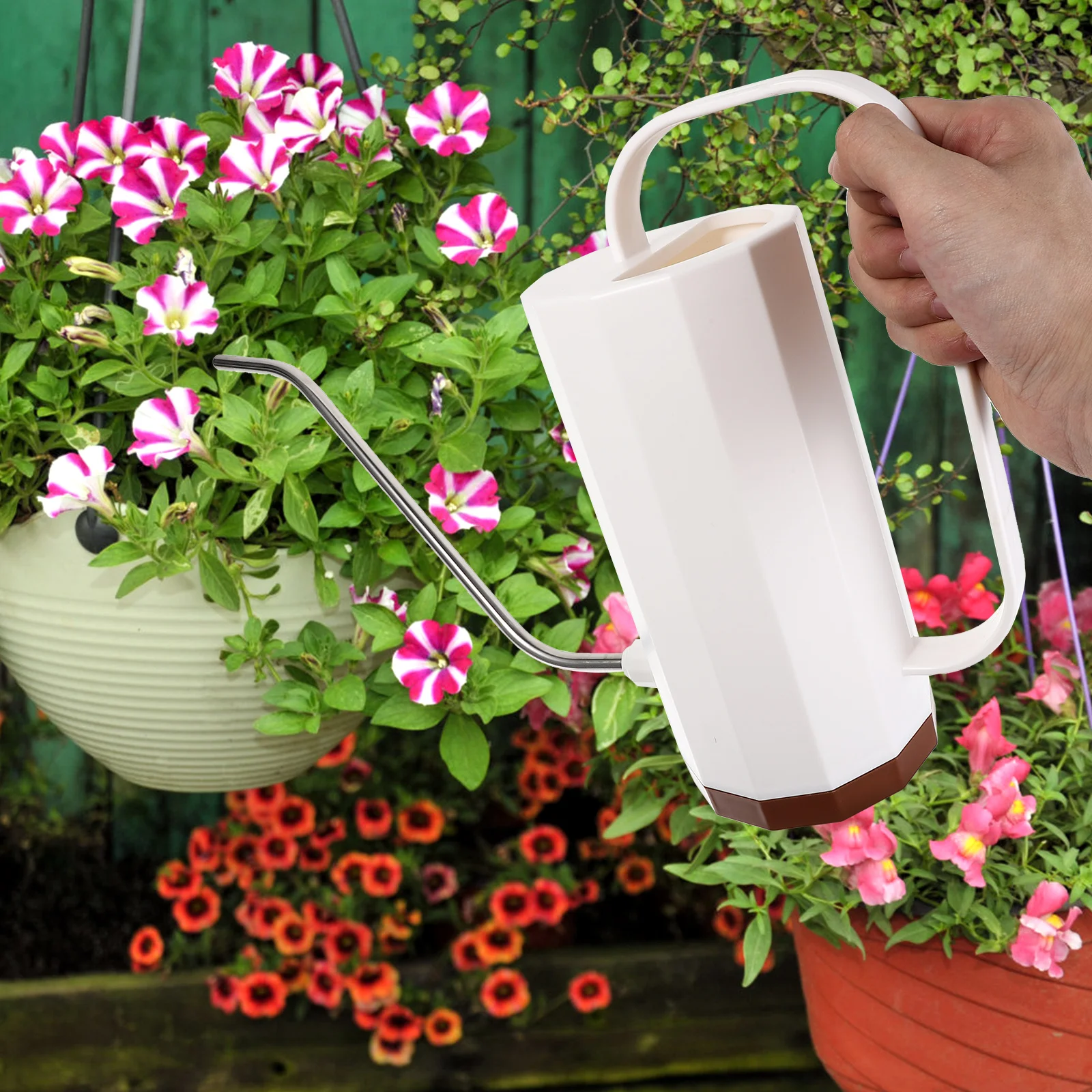

1200ml Watering Can White Durable Plastic Outdoor Indoor Garden Tool Long Spout Ergonomic Handle Large Opening Geometrical