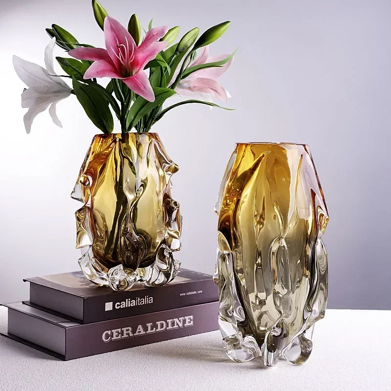 High-grade Crystal Glass Art Vase Ornaments Modern Contracted Vase Decoration Hand Craft Gift Desk Decorative Flower Ware