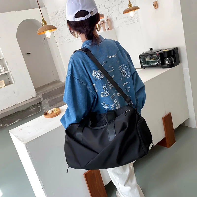 

New Sports Fitness Bag Women's Dry and Wet Separation Shoes Training Yoga Bag Large Capacity Hand Luggage Outdoor Travel Bag