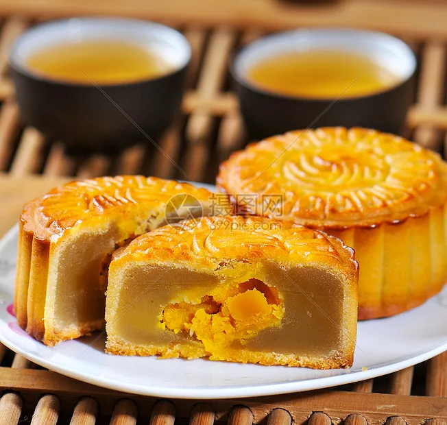 

4Pcs 1.9 Metal Beadlock 12 Round Hole Wheel Hub Rim for 1/10 RC Crawler Axial SCX10 AXI03007 Yikong TRX4 D90 RedCat