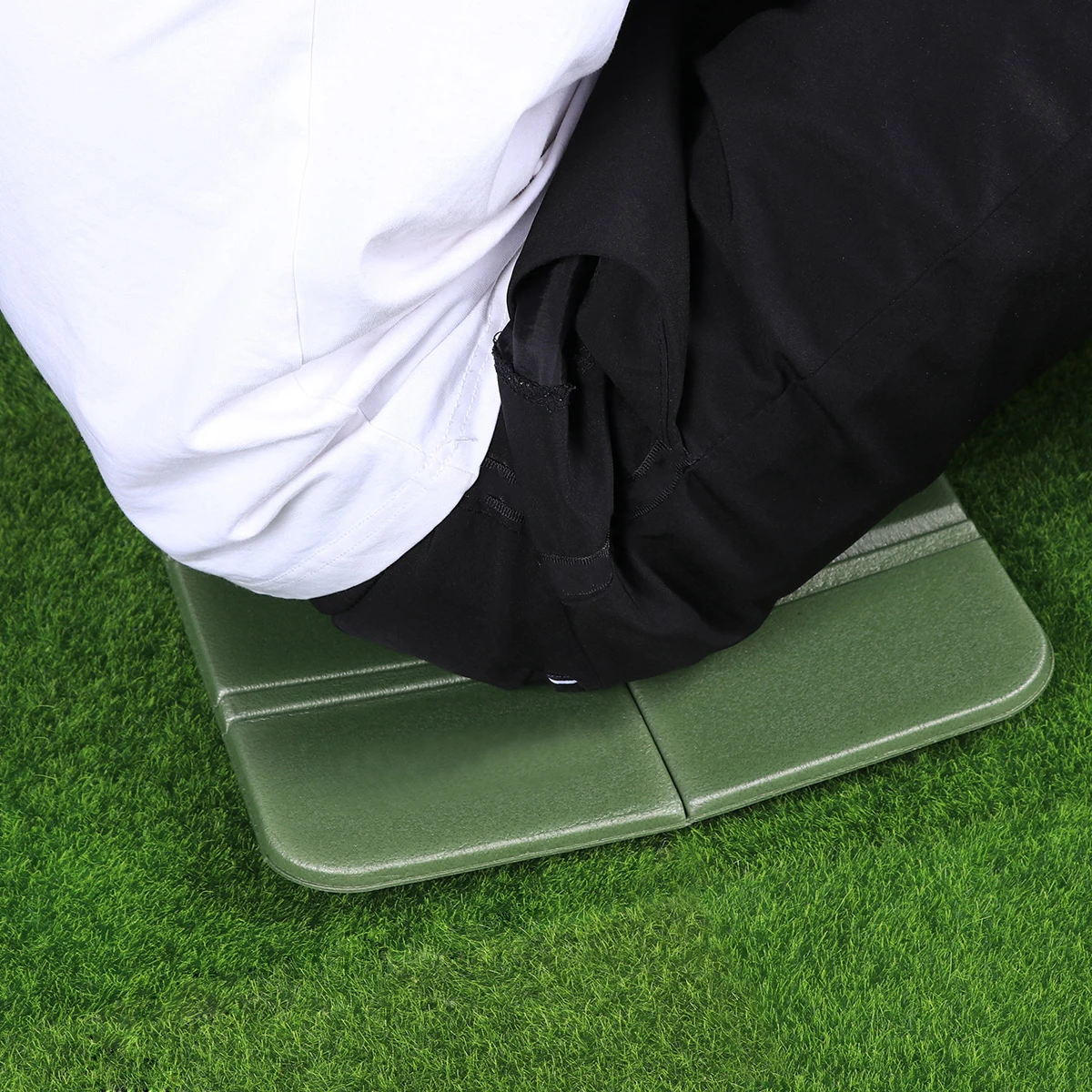 

Portable Waterproof Seat Cushion Folding Pad XPE Green Lightweight Camping Picnic Outdoor Dust Water Protection Foldable Easy