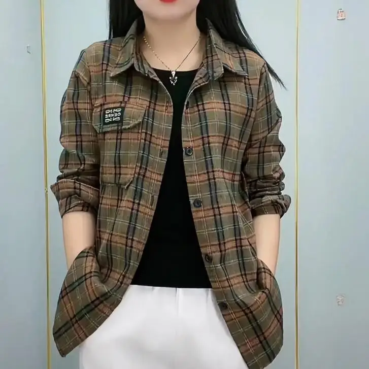 

Sun Protection Long Sleeve Cotton Shirt Casual Plaid Women's Top Mom's Shirt Middle-Aged Women's Fashion Autumn 2025