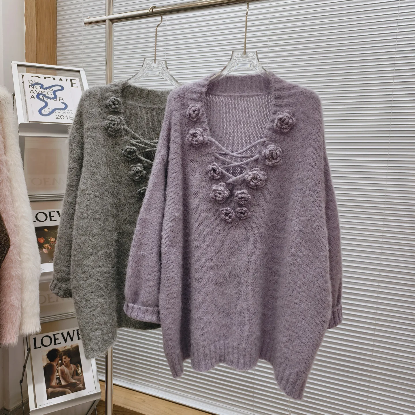

Elegant Women's Knitwear Spring New Pullover 3D Flower Fashionable Top Korean Loose Fit Long Sleeve V Neck Autumn Sweater