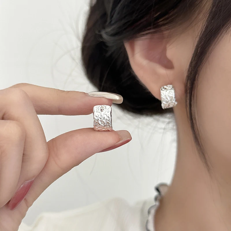 Silver Color Irregular Folded Round Geometric Hoop Earrings for Charming Women Classic Fashoin Jewelry Party Accessories