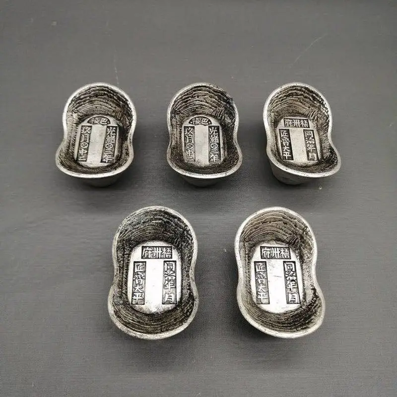 Antiquities and Miscellaneous Collectibles: Collection of Old Qing Dynasty Silver Ingots
