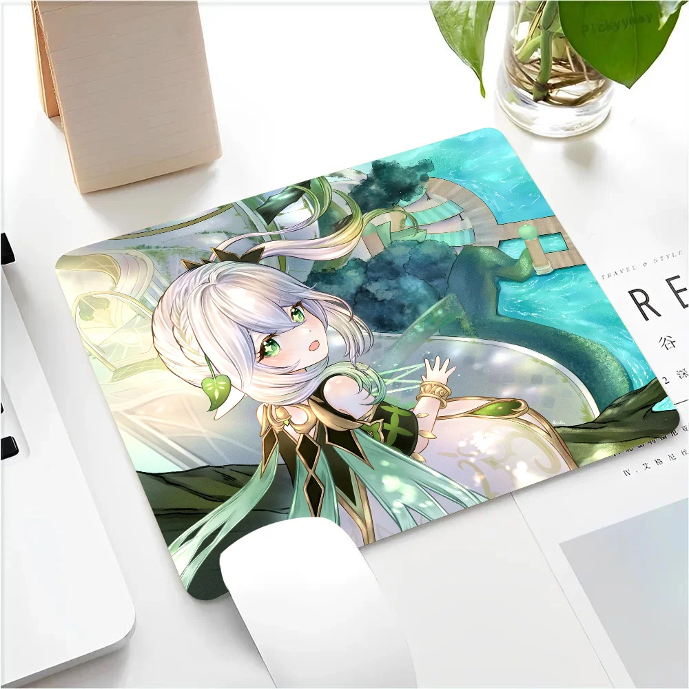 Nahida Genshin Mousepad Small LockEdge Mouse Pad For Gamers Computer Desk Pad Anti-slip Rubber