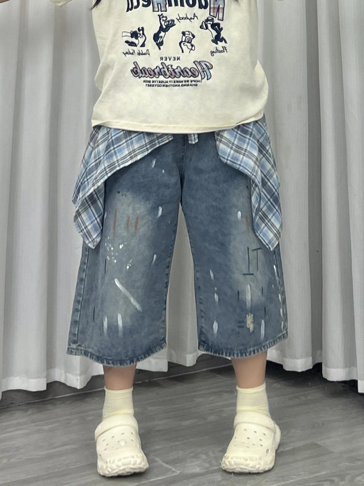 

Женские повседневные джинсы больших размеров с высокой талией и широкими штанинами, с принтом в виде чернильных брызг и клетчатым узором, утягивающие, универсальные, летние, джинсовые