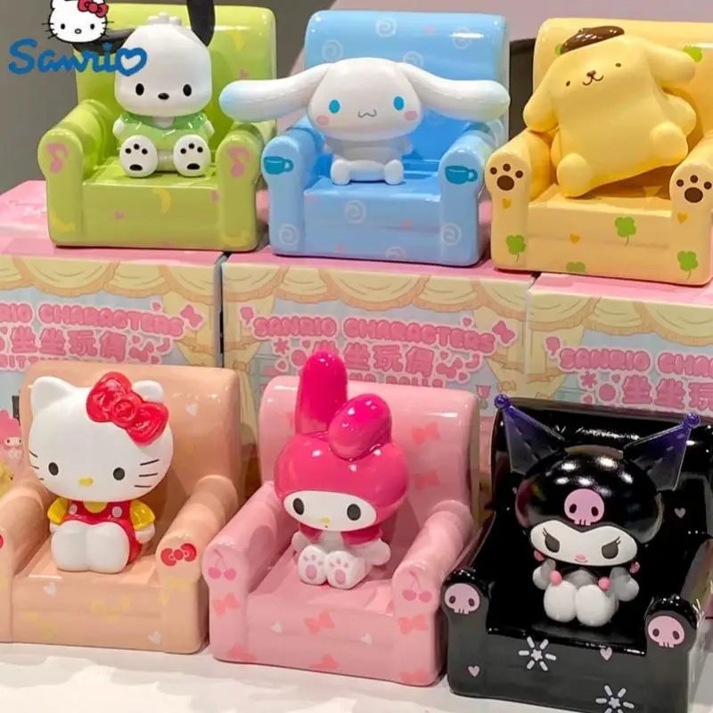 

Новинка Sanrio Kawaii глухая коробка Сидящая кукла серия Cinnamoroll Kuromi Mymelody Hellokitty таинственная коробка сюрпризов фигурка модель подарок