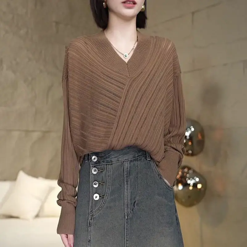 Autumn Winter New V-neck Long Sleeve Fashion Sweater Women High Street Solid Color Asymmetrical Pullovers Elegant All-match Tops