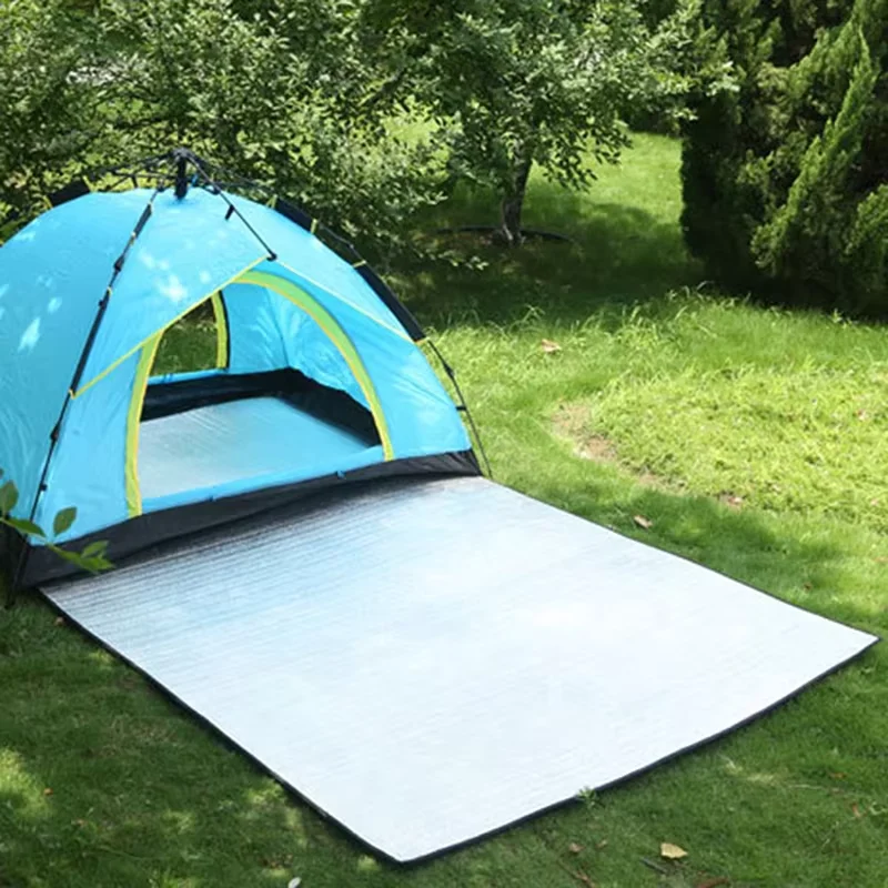 Tapis en aluminium double face imperméable et résistant à l'humidité, pliable, pour le camping, le pique-nique, la plage et les prairies