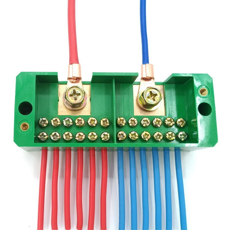 Single Phase 2-in 4 6 / 8 / 12 Outgoing Terminal Household Distribution Box Junction Box Terminal Block 220 V