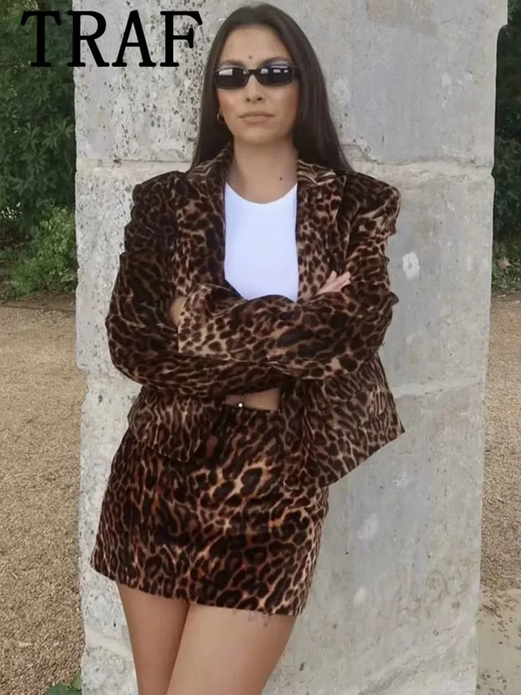 Moda manga longa blazers topo feminino 2 peças leopardo impresso mini saia define terno feminino conjunto de duas peças roupa feminina