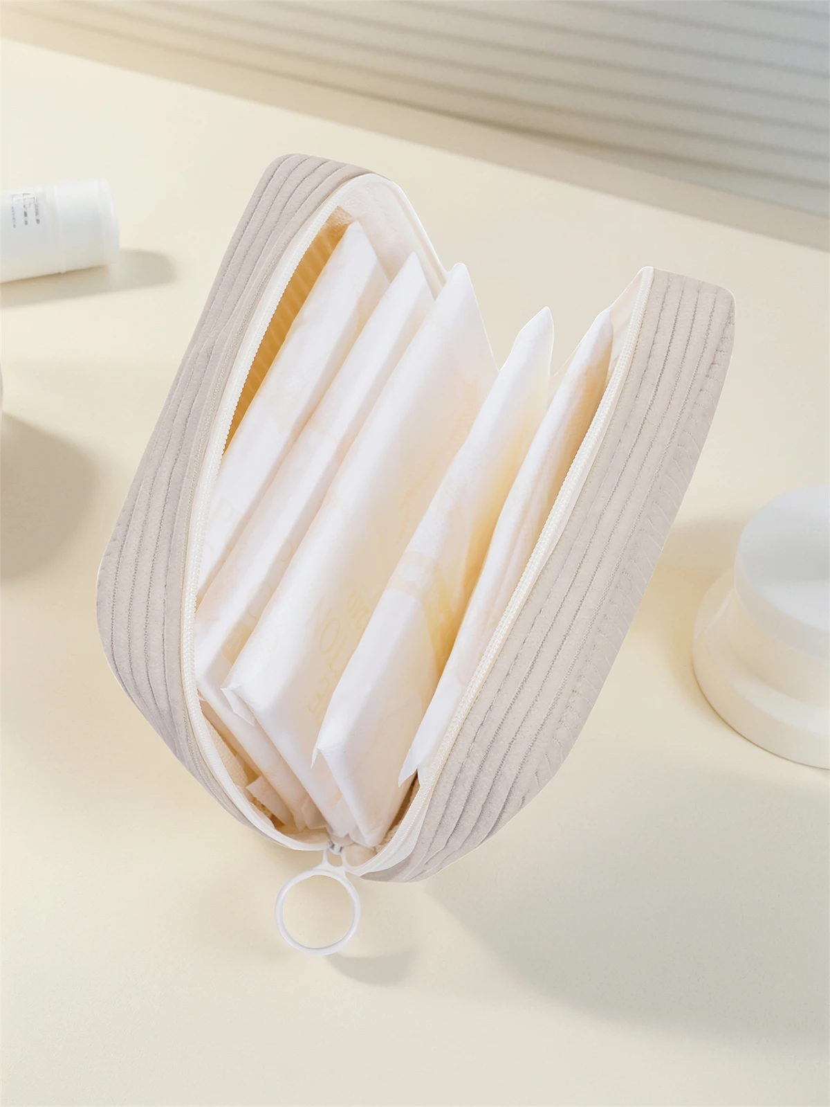 Saco de armazenamento de guardanapo sanitário impresso de desenho animado, saco de tecido leve feminino, saco de tecido sanitário