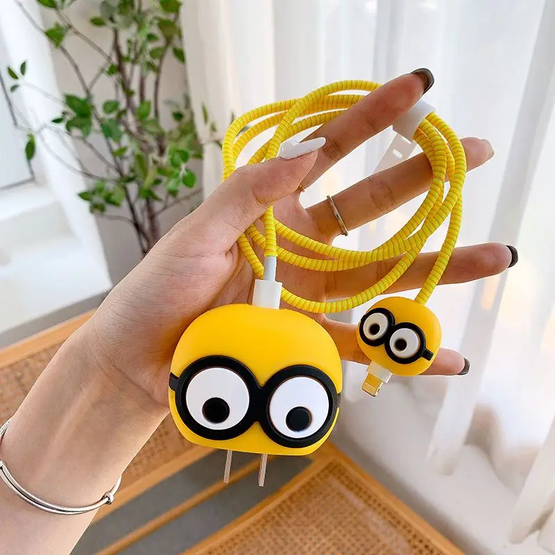 

Minions 20W Charger Protective Case & Anti-Break Cable Winder Set for IPhone 13/12/11 Pro - Silicone Data Cable Saver Cover