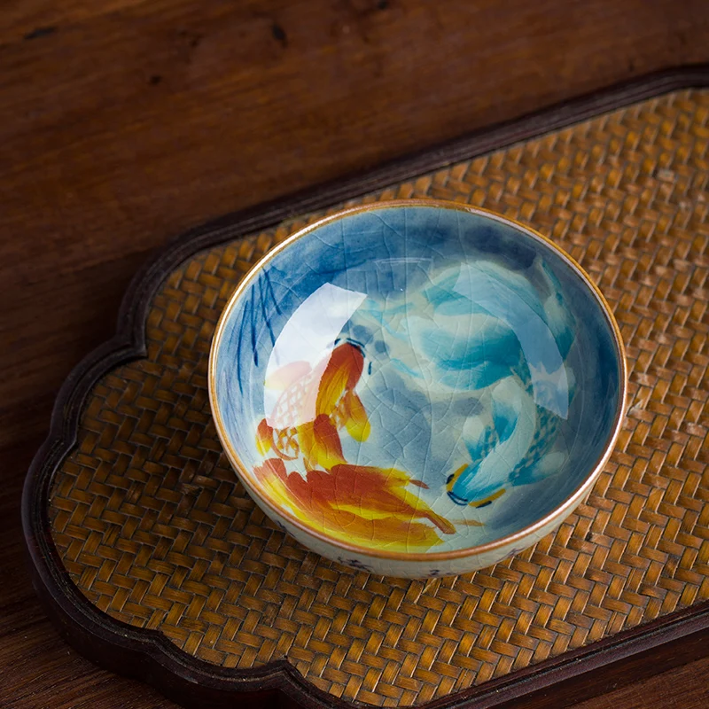 

Чайная чашка ручной росписи с золотыми рыбками, из старинной глины Цзиндэчжэнь, ручной работы, глазурованная, одиночная, женская, для Гунфу чая