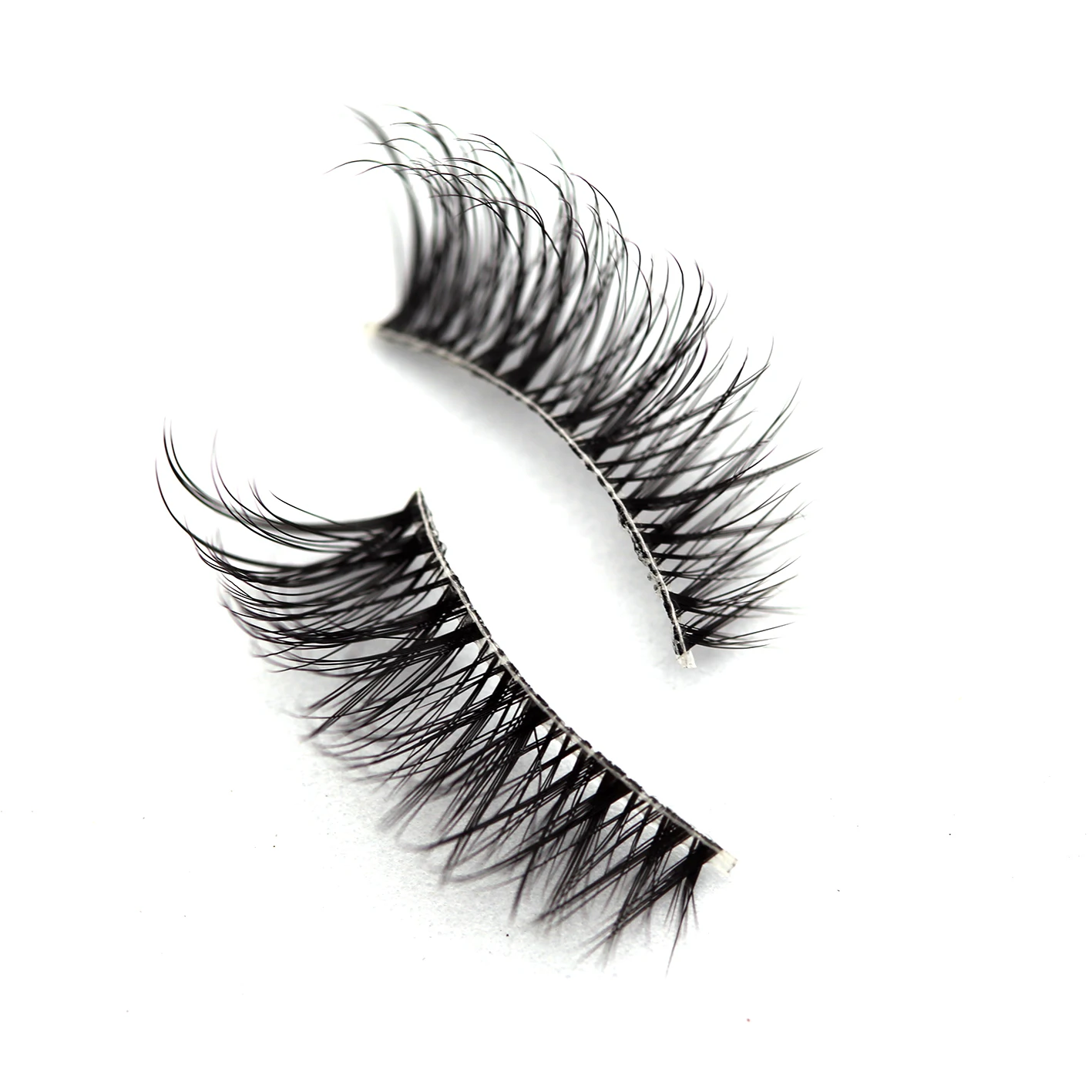 Mezze ciglia Estensioni mezze ciglia dall'aspetto naturale Ciglia finte durevoli per occhi Ciglia finte di facile applicazione