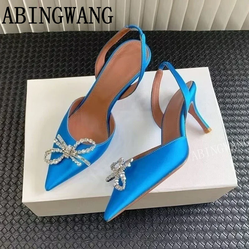 

Сексуальные подиумные сандалии-гладиаторы, женские атласные сандалии с кристаллами, женские шлепанцы без шнуровки с острым носком, женские сандалии Mujer