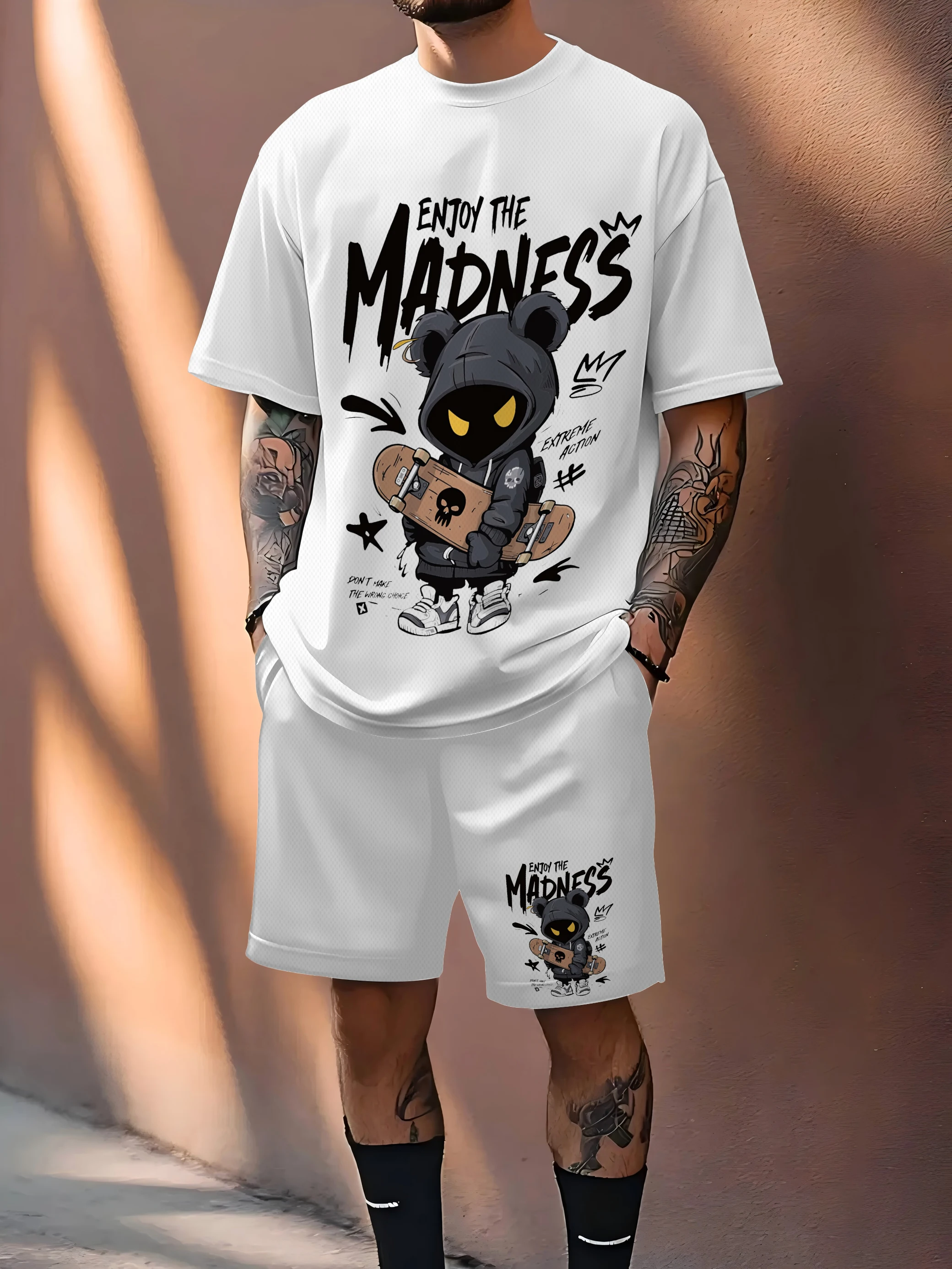 

2026 Summer New Men's Suit with Bear Print Breathable Lightweight Comfortable and Fashionable Men's Clothing