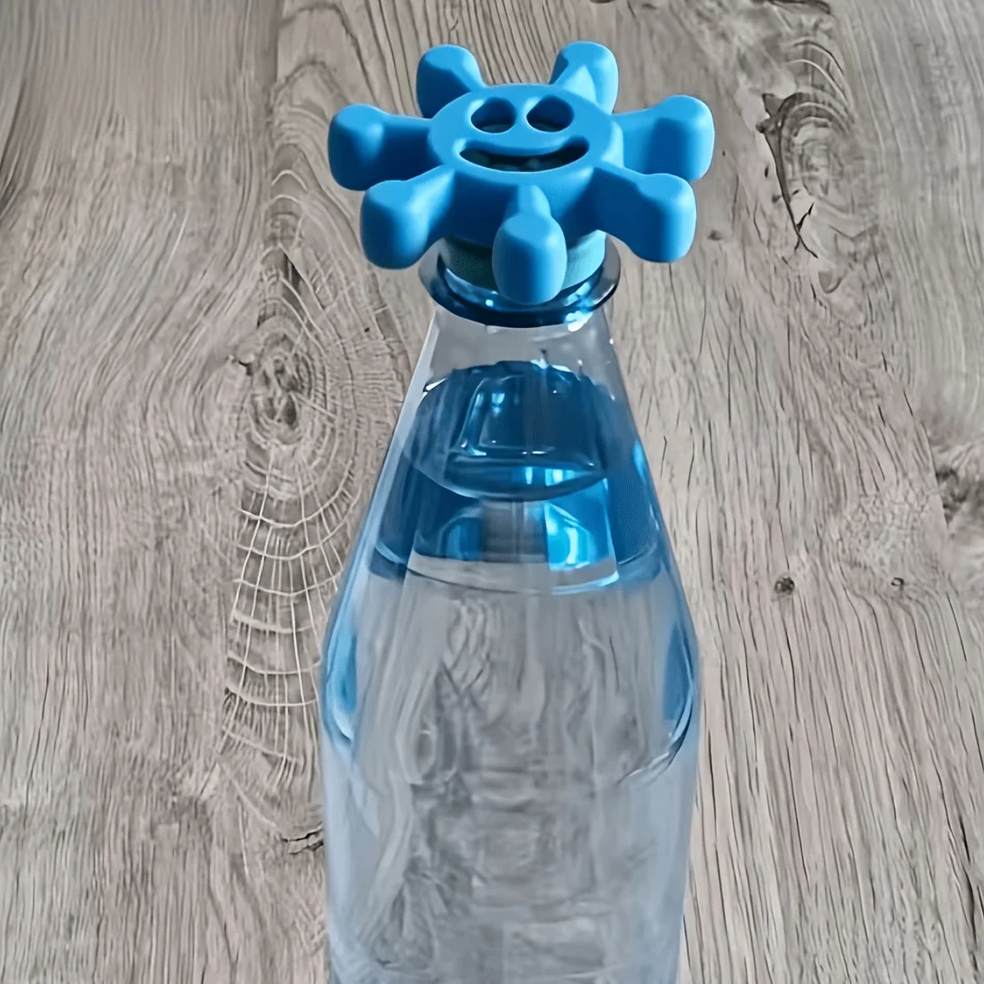 1Pc Smile Sunflower Bottle Opener – Non-slip, labor-saving, easy twist for soda & drinks. Practical home desk lid helper!