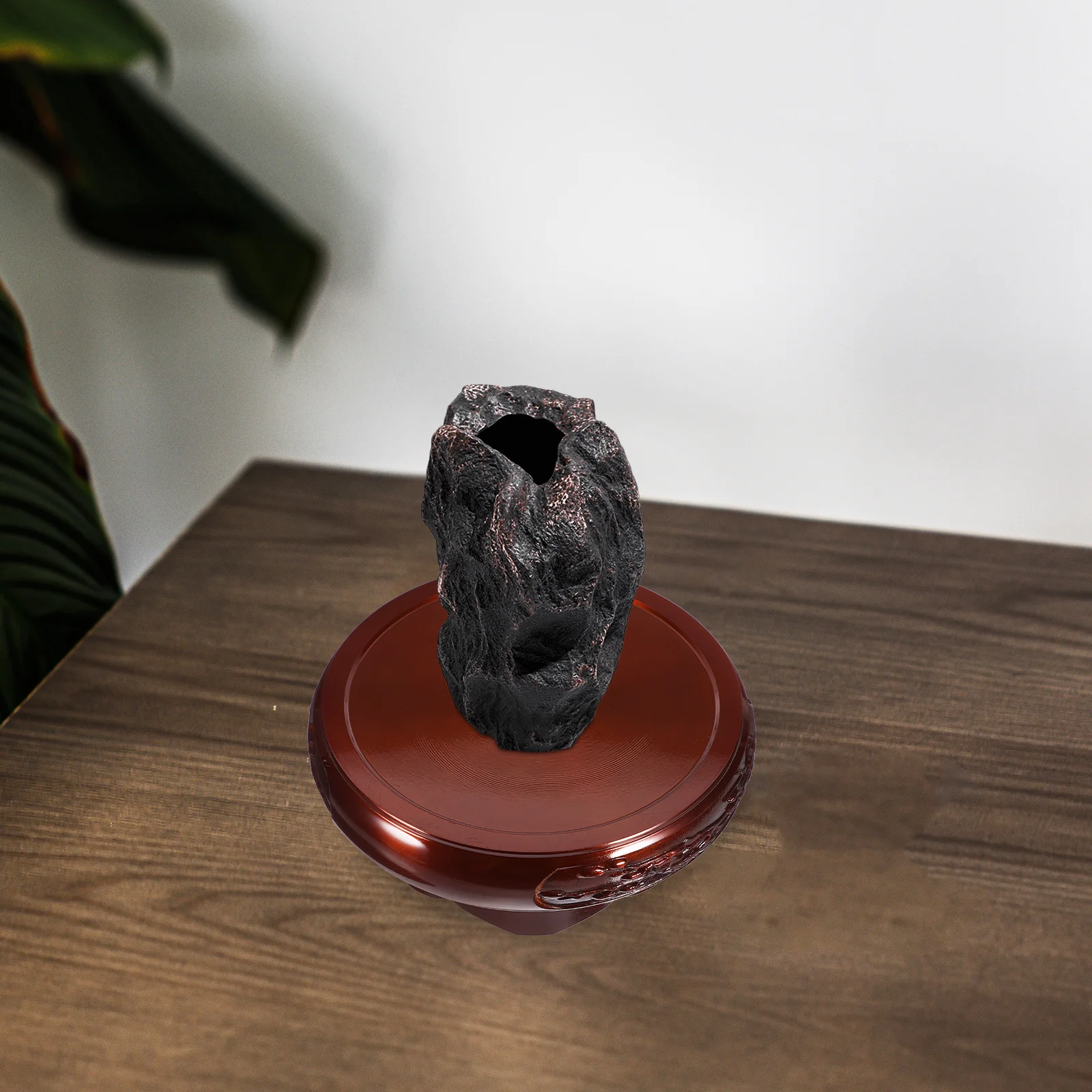 Pedestal de cobre con patrón de flor de ciruelo, Base redonda, soporte de exhibición de cobre para incensario, adorno decorativo, exhibición Oriental